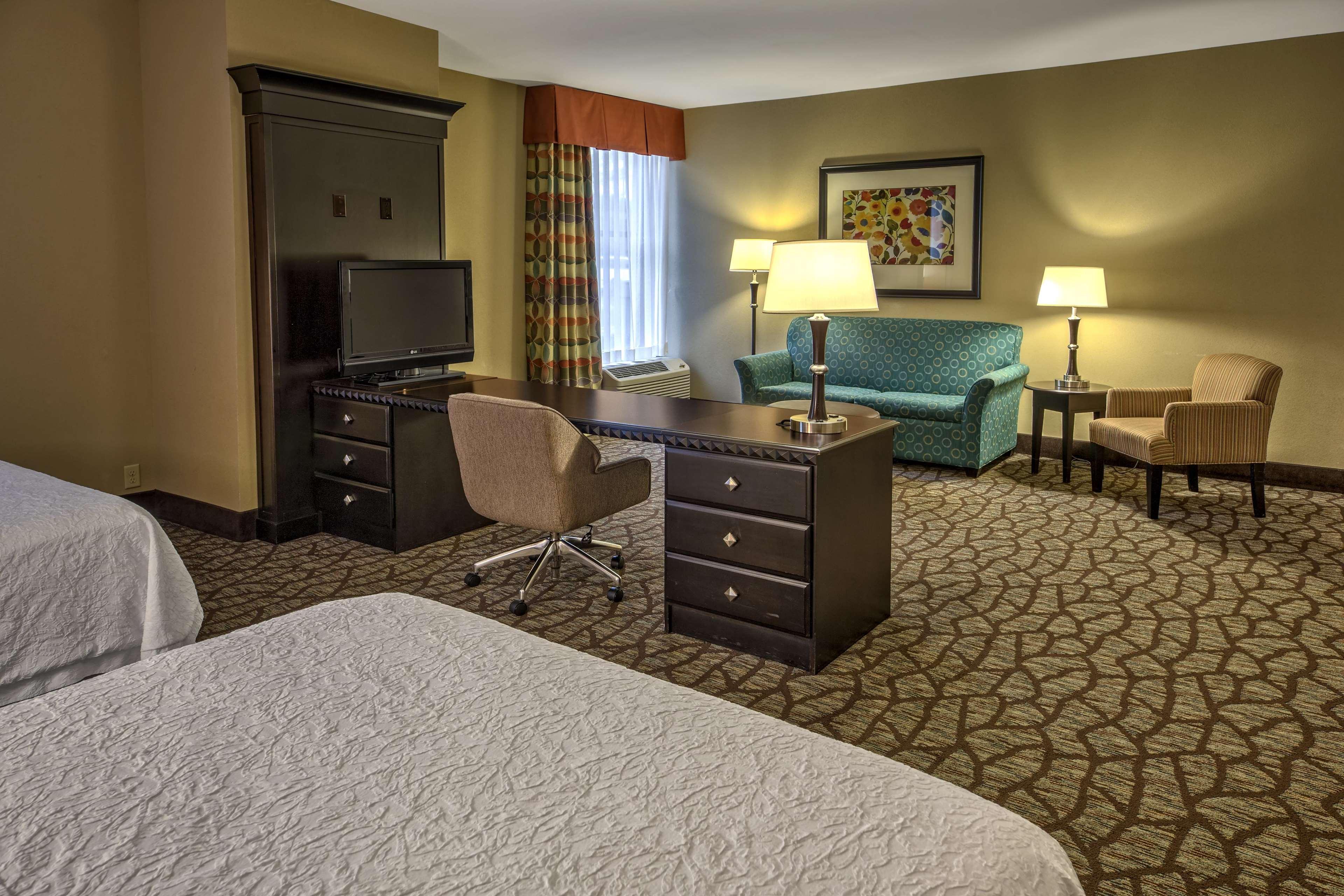 Hampton Inn Asheville-Tunnel Road Exterior photo