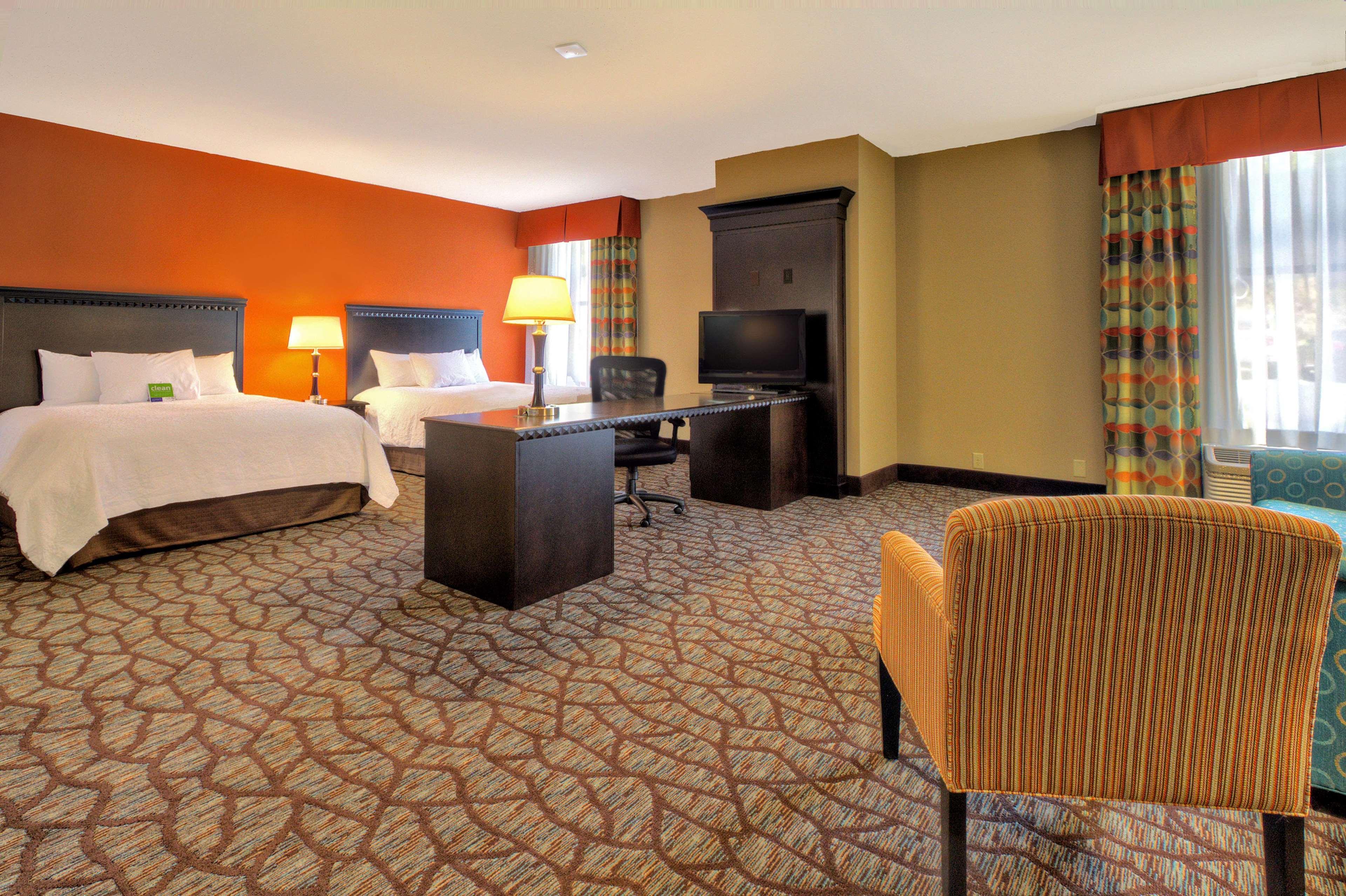 Hampton Inn Asheville-Tunnel Road Exterior photo