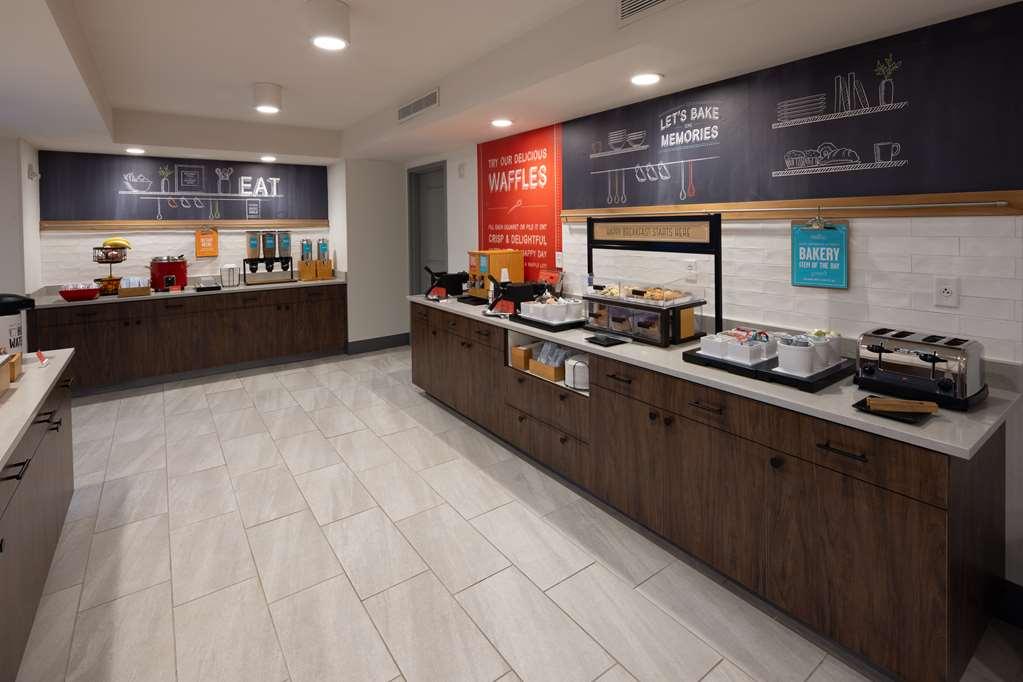 Hampton Inn Asheville-Tunnel Road Restaurant photo