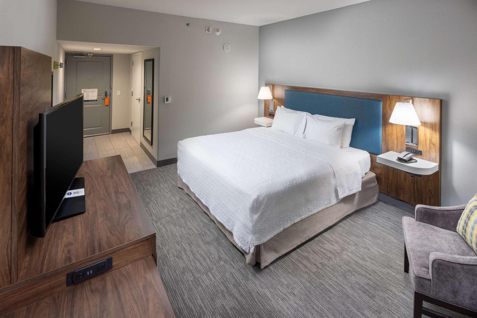 Hampton Inn Asheville-Tunnel Road Exterior photo